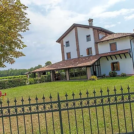 Alojamento de Acomodação e Pequeno-almoço Cjasal Di Pition Pozzuolo del Friuli