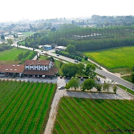 Alojamento de Acomodação e Pequeno-almoço Cjasal Di Pition Pozzuolo del Friuli