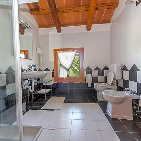 Alojamento de Acomodação e Pequeno-almoço Cjasal Di Pition 3*